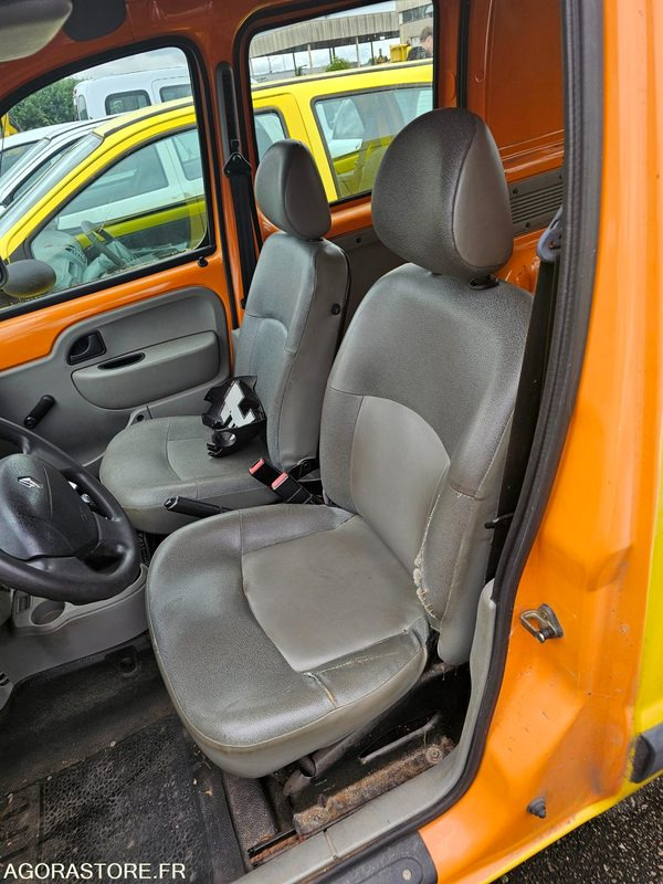 Renault kangoo - 2005 - 227814km - CX109BN - כלי רכב מסחרי קטן: תמונה 5 Renault kangoo - 2005 - 227814km - CX109BN - כלי רכב מסחרי קטן: תמונה 5