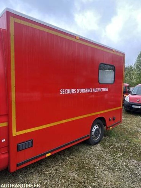 Renault master dci 120 - 7397kf46 - כלי רכב מסחרי עם לוח: תמונה 3 Renault master dci 120 - 7397kf46 - כלי רכב מסחרי עם לוח: תמונה 3
