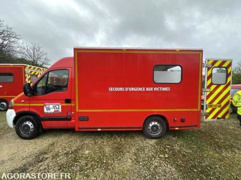 Renault master dci 120 - 7397kf46 - כלי רכב מסחרי עם לוח: תמונה 2 Renault master dci 120 - 7397kf46 - כלי רכב מסחרי עם לוח: תמונה 2