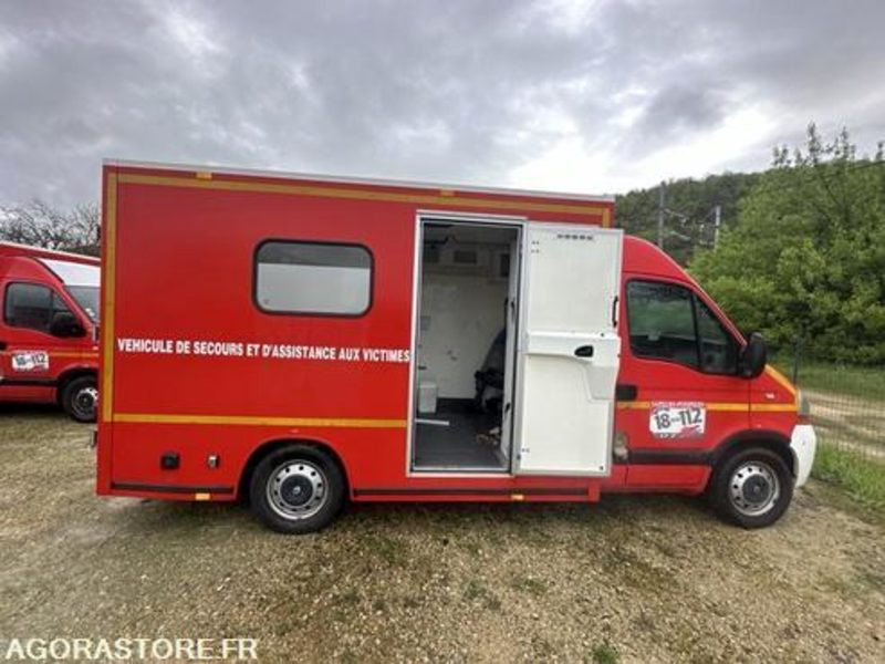 Renault master dci 120 - 7398 kf 46 - כלי רכב מסחרי עם לוח: תמונה 4 Renault master dci 120 - 7398 kf 46 - כלי רכב מסחרי עם לוח: תמונה 4