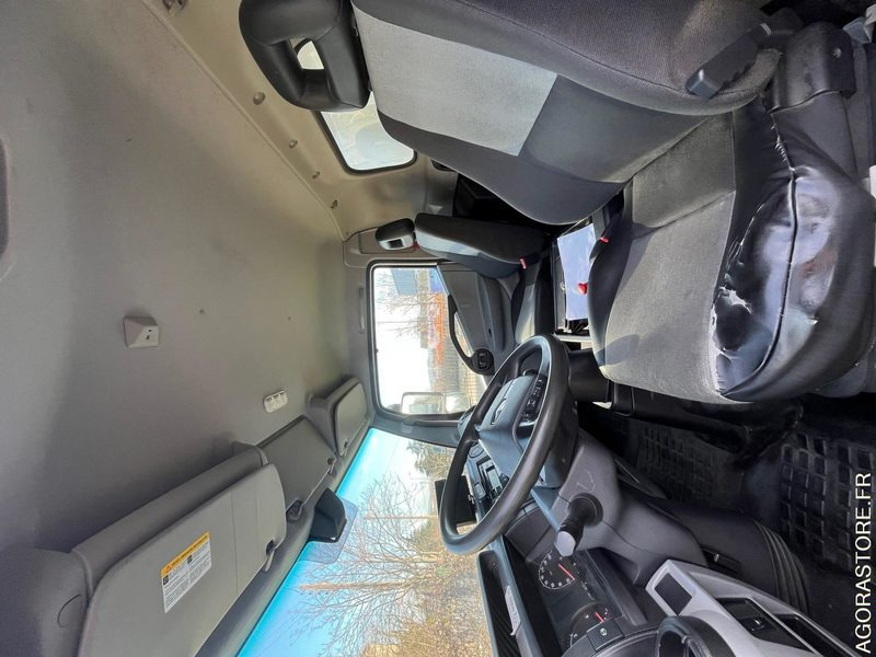 Renault trucks RENAULT D CAISSE 20M3 3.0L 177 CV BVA 7T500 - 2015 - 135 000km - כלי רכב מסחרי: תמונה 4 Renault trucks RENAULT D CAISSE 20M3 3.0L 177 CV BVA 7T500 - 2015 - 135 000km - כלי רכב מסחרי: תמונה 4