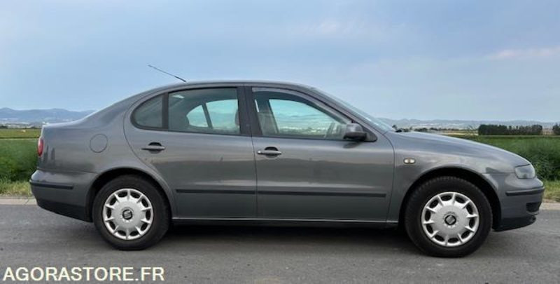 SEAT TOLEDO 1.9 TDI 110 CH - 2000 - 208 500 kms - מכונית: תמונה 1 SEAT TOLEDO 1.9 TDI 110 CH - 2000 - 208 500 kms - מכונית: תמונה 1