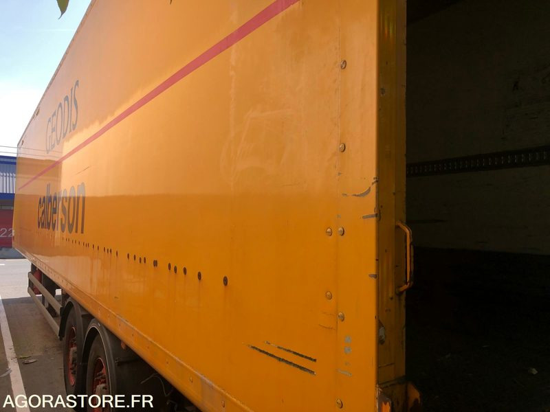 Semi Fourgon Rideau fit FRUEHAUF Étanche Mines périmées - סמיטריילר: תמונה 2 Semi Fourgon Rideau fit FRUEHAUF Étanche Mines périmées - סמיטריילר: תמונה 2