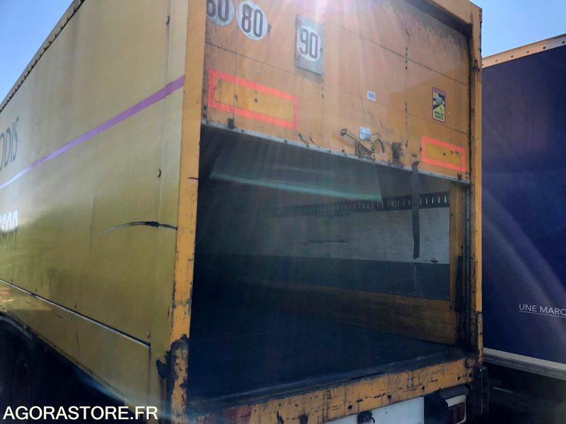 Semi Krone fourgon et Rideau fit ÉTANCHE ET ROULANTE - סמיטריילר: תמונה 5 Semi Krone fourgon et Rideau fit ÉTANCHE ET ROULANTE - סמיטריילר: תמונה 5