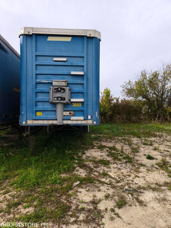 Semi-remorque Bâchée Fruehauf - 2011 (3689) - סמיטריילר עם וילונות צד: תמונה 2 Semi-remorque Bâchée Fruehauf - 2011 (3689) - סמיטריילר עם וילונות צד: תמונה 2