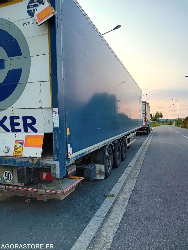 Semi-remorque Fourgon Fruehauf - 2012 (31116) - סמיטריילר בתיבה סגורה: תמונה 2 Semi-remorque Fourgon Fruehauf - 2012 (31116) - סמיטריילר בתיבה סגורה: תמונה 2