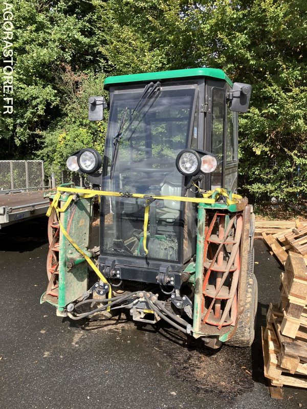 TONDEUSE RANSOMES PARK WAYE 3 - 2014 - 2 600 HEURES - מכסחת גינה: תמונה 1 TONDEUSE RANSOMES PARK WAYE 3 - 2014 - 2 600 HEURES - מכסחת גינה: תמונה 1