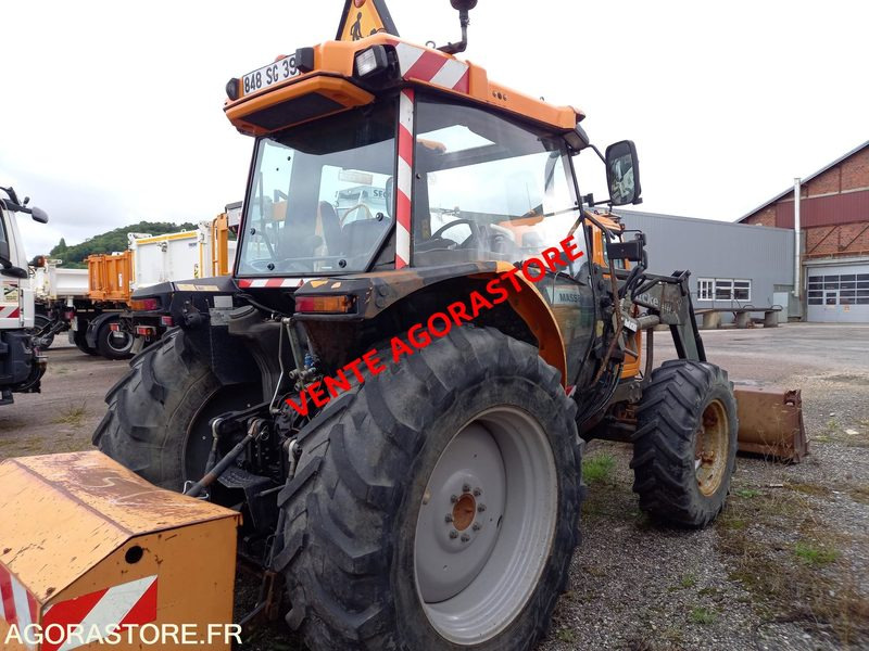 TRACTEUR MASSEY FERGUSON 6245  4X4 - טרקטור חקלאי: תמונה 4 TRACTEUR MASSEY FERGUSON 6245  4X4 - טרקטור חקלאי: תמונה 4