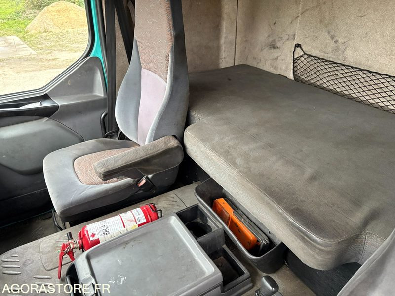 TRACTEUR RENAULT 420 DCI - יחידת טרקטור: תמונה 3 TRACTEUR RENAULT 420 DCI - יחידת טרקטור: תמונה 3