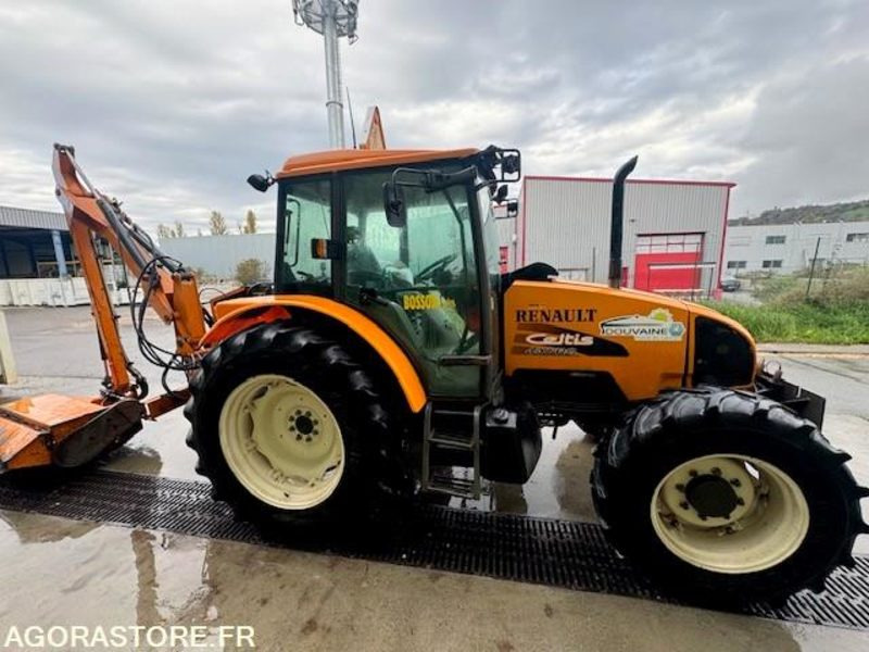 TRACTEUR RENAULT CELTIS - 2024 - 1400 h - טרקטור חקלאי: תמונה 2 TRACTEUR RENAULT CELTIS - 2024 - 1400 h - טרקטור חקלאי: תמונה 2