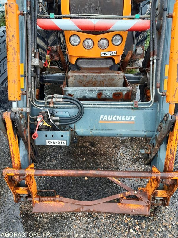 TRACTEUR RENAULT ERGOS446 avec chargeur FAUCHEUX F26R 7580h - טרקטור חקלאי: תמונה 2 TRACTEUR RENAULT ERGOS446 avec chargeur FAUCHEUX F26R 7580h - טרקטור חקלאי: תמונה 2