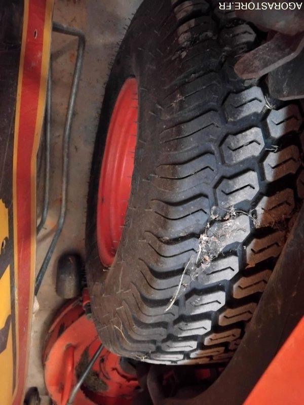 Tondeuse autoportée diesel Kubota G23 II - מכסחת גינה: תמונה 5 Tondeuse autoportée diesel Kubota G23 II - מכסחת גינה: תמונה 5