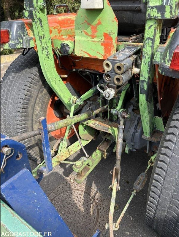 Tracteur Kubota L3300 - lot 149 - טרקטור חקלאי: תמונה 5 Tracteur Kubota L3300 - lot 149 - טרקטור חקלאי: תמונה 5