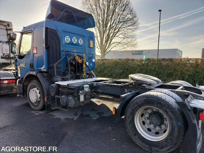 Tracteur Renault D Wide 320 - 2015 - 178413 kms (40908) - יחידת טרקטור: תמונה 4 Tracteur Renault D Wide 320 - 2015 - 178413 kms (40908) - יחידת טרקטור: תמונה 4