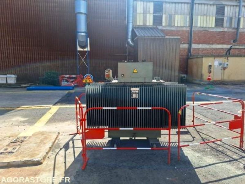 Transformateur électrique huile minérale 1000 kVA SNT - כלי/ ציוד: תמונה 1 Transformateur électrique huile minérale 1000 kVA SNT - כלי/ ציוד: תמונה 1