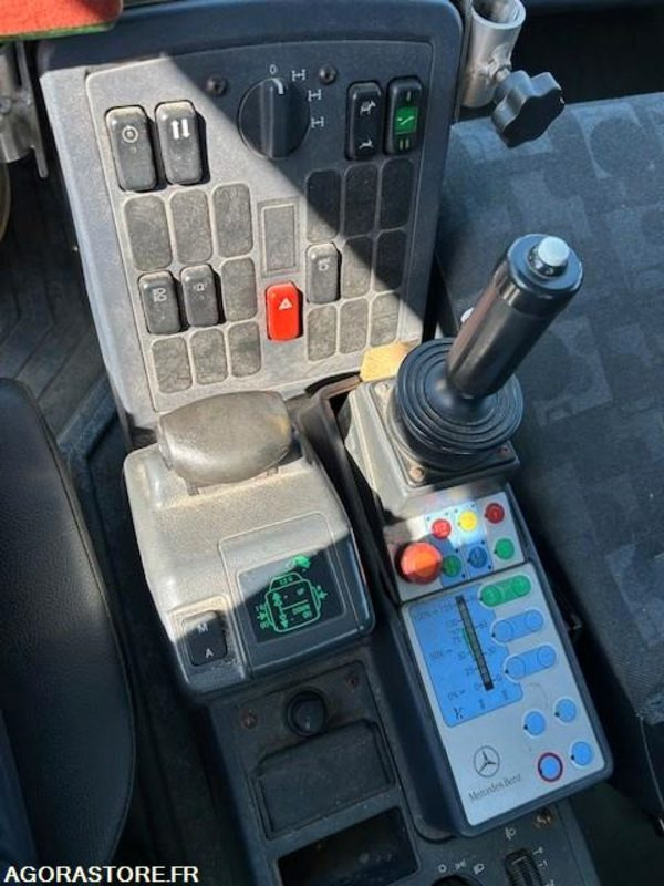 UNIMOG U300C VERSION COMMUNALE 2008 36900 KM - משאית: תמונה 3 UNIMOG U300C VERSION COMMUNALE 2008 36900 KM - משאית: תמונה 3