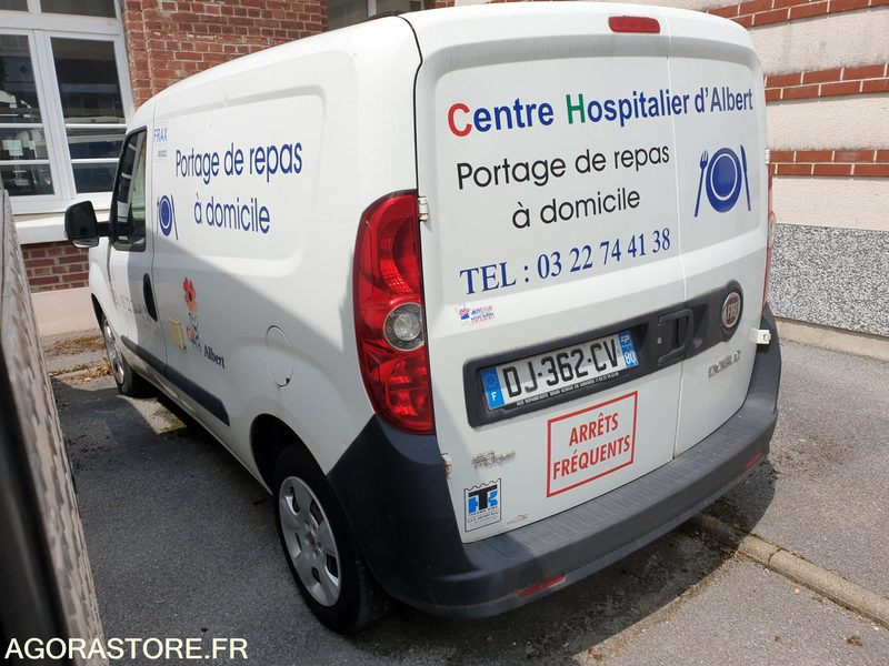 Utilitaire frigo FIAT DOBLO - כלי רכב מסחרי קטן: תמונה 3 Utilitaire frigo FIAT DOBLO - כלי רכב מסחרי קטן: תמונה 3