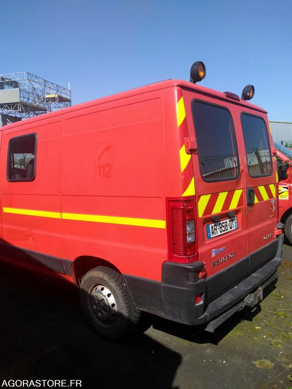 VLU - PEUGEOT BOXER - AR 858 QT - 2006 - כלי רכב מסחרי עם לוח: תמונה 3 VLU - PEUGEOT BOXER - AR 858 QT - 2006 - כלי רכב מסחרי עם לוח: תמונה 3
