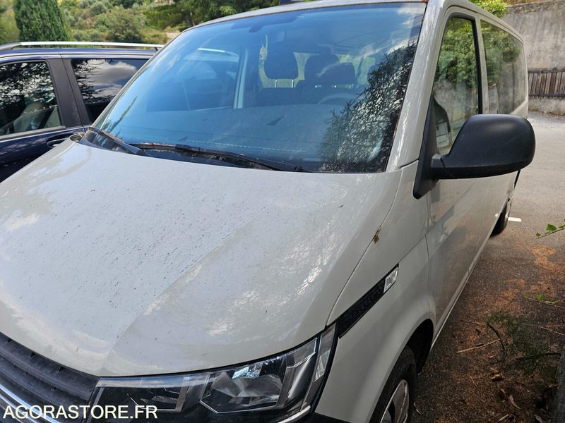 VOLKSWAGEN Transporter 9 Places - 2024 - 4000 KM - מיניבוס, כלי רכב מסחרי לנוסעים: תמונה 2 VOLKSWAGEN Transporter 9 Places - 2024 - 4000 KM - מיניבוס, כלי רכב מסחרי לנוסעים: תמונה 2