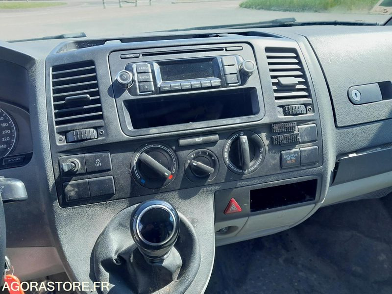 VW TRANSPORTER L2H3 4X4 DF-939-WZ - כלי רכב מסחרי עם לוח: תמונה 5 VW TRANSPORTER L2H3 4X4 DF-939-WZ - כלי רכב מסחרי עם לוח: תמונה 5