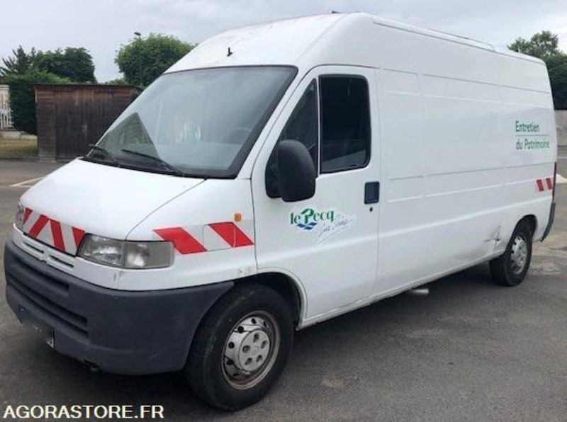 Véhicule PEUGEOT BOXER 2001 NON ROULANT EN L'ETAT - כלי רכב מסחרי קטן: תמונה 1 Véhicule PEUGEOT BOXER 2001 NON ROULANT EN L'ETAT - כלי רכב מסחרי קטן: תמונה 1