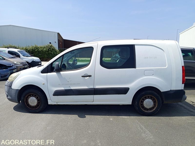 Véhicule utilitaire CITROËN Berlingo - כלי רכב מסחרי קטן: תמונה 3 Véhicule utilitaire CITROËN Berlingo - כלי רכב מסחרי קטן: תמונה 3
