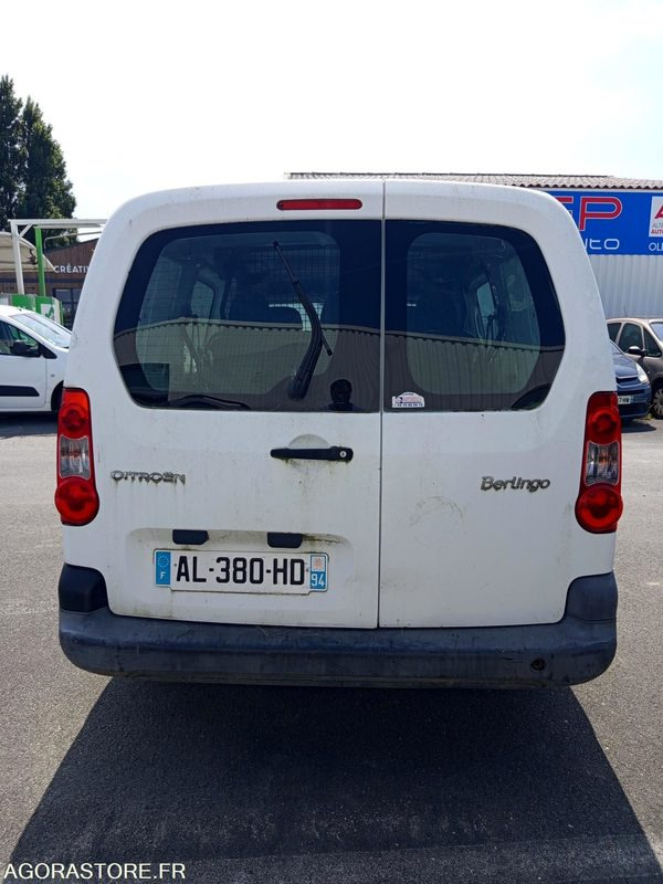 Véhicule utilitaire CITROËN Berlingo - כלי רכב מסחרי קטן: תמונה 4 Véhicule utilitaire CITROËN Berlingo - כלי רכב מסחרי קטן: תמונה 4