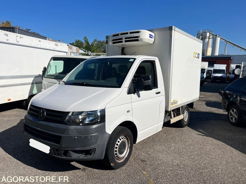 Volkswagen TRANSPORTER 2.0 TDI 140CH FRIGO DBLE COMPARTIMENT - 2013 - כלי רכב מסחרי לקירור: תמונה 2 Volkswagen TRANSPORTER 2.0 TDI 140CH FRIGO DBLE COMPARTIMENT - 2013 - כלי רכב מסחרי לקירור: תמונה 2