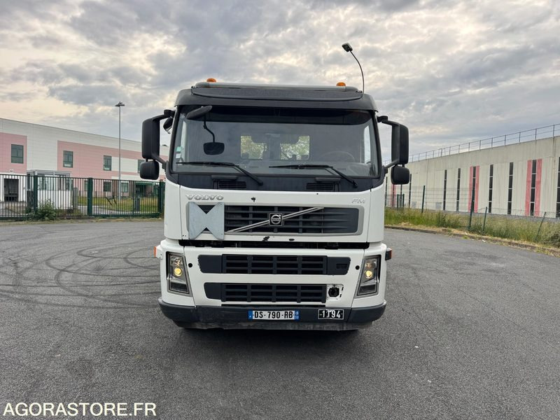 Volvo FM 400 8X4 ampliroll - 2009 - 763559KM - משאית: תמונה 2 Volvo FM 400 8X4 ampliroll - 2009 - 763559KM - משאית: תמונה 2