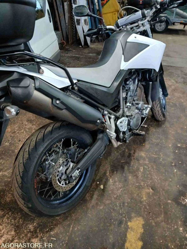 YAMAHA XT600R - אופנוע: תמונה 1 YAMAHA XT600R - אופנוע: תמונה 1