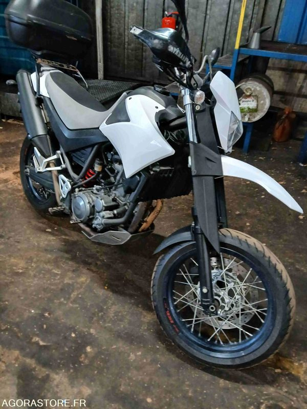 YAMAHA XT600R - אופנוע: תמונה 2 YAMAHA XT600R - אופנוע: תמונה 2