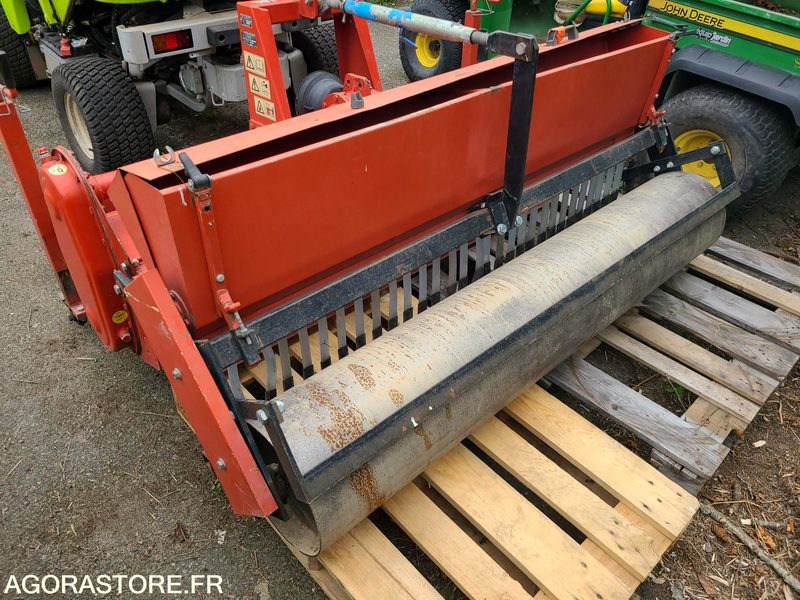 YVMO REGARNISSEUR - 2006 - ציוד לגינה: תמונה 1 YVMO REGARNISSEUR - 2006 - ציוד לגינה: תמונה 1