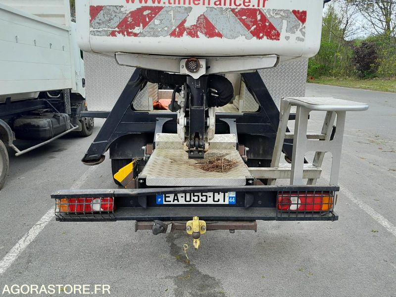 Camion Nacelle nissan cabstar moins de 3.5 t nacelle time france - פלטפורמה אווירית מותקנת על משאית: תמונה 2 Camion Nacelle nissan cabstar moins de 3.5 t nacelle time france - פלטפורמה אווירית מותקנת על משאית: תמונה 2