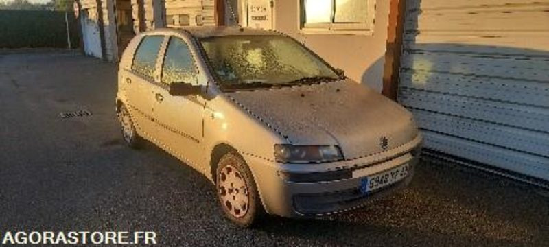 Fiat punto 151053 kms 2002 - מכונית: תמונה 1 Fiat punto 151053 kms 2002 - מכונית: תמונה 1