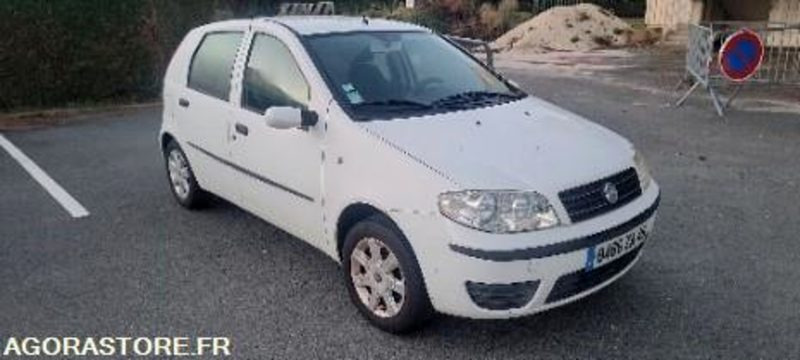 Fiat punto 209968 kms 2005 - מכונית: תמונה 3 Fiat punto 209968 kms 2005 - מכונית: תמונה 3