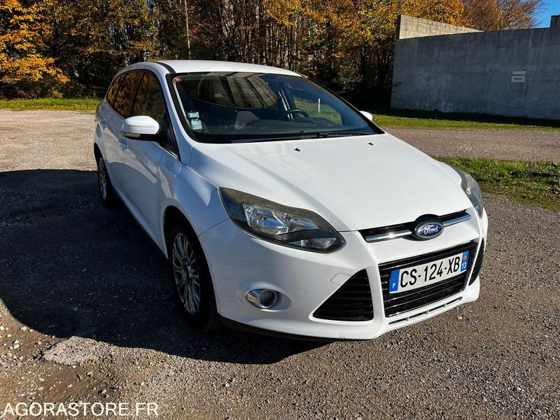 Ford focus 1lecoboost 2013 149000km - רכב סטיישן: תמונה 1 Ford focus 1lecoboost 2013 149000km - רכב סטיישן: תמונה 1