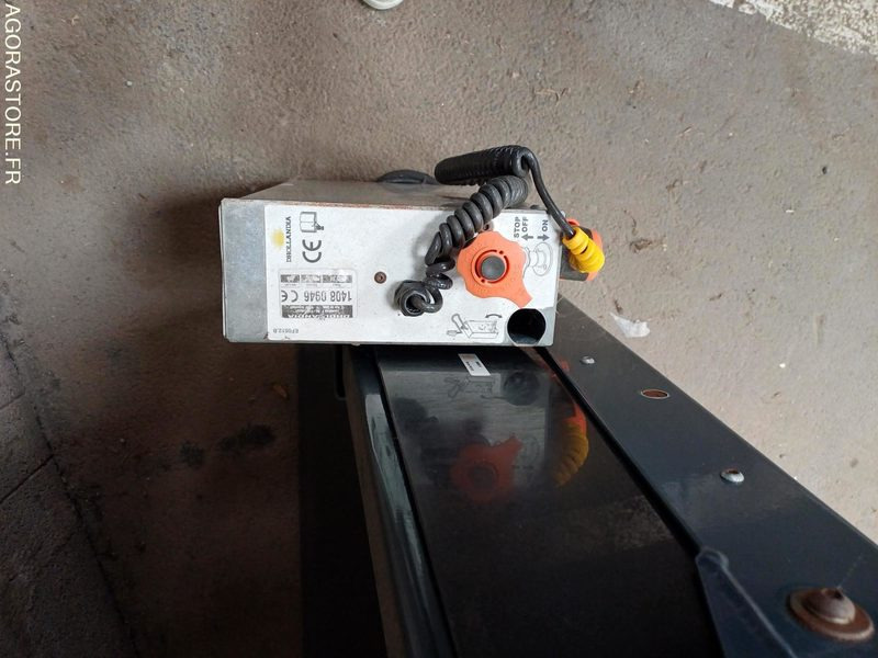 Hayon - כלי/ ציוד: תמונה 4 Hayon - כלי/ ציוד: תמונה 4