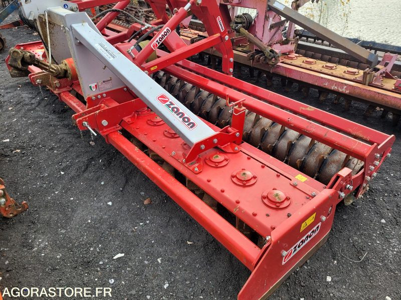 Herse rotative - מכונה חקלאית: תמונה 1 Herse rotative - מכונה חקלאית: תמונה 1