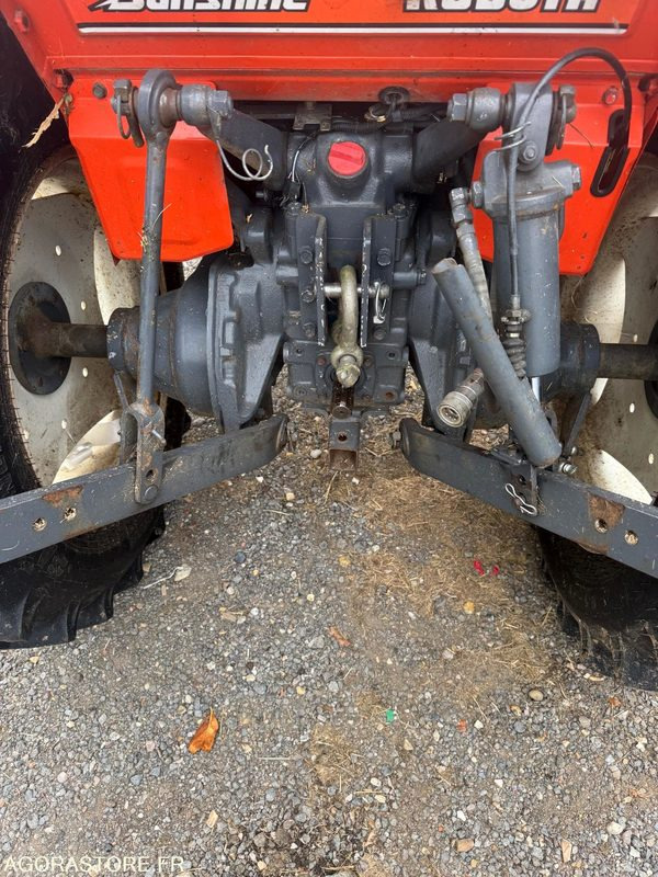 Micro tracteur kubota - טרקטור חקלאי: תמונה 2 Micro tracteur kubota - טרקטור חקלאי: תמונה 2