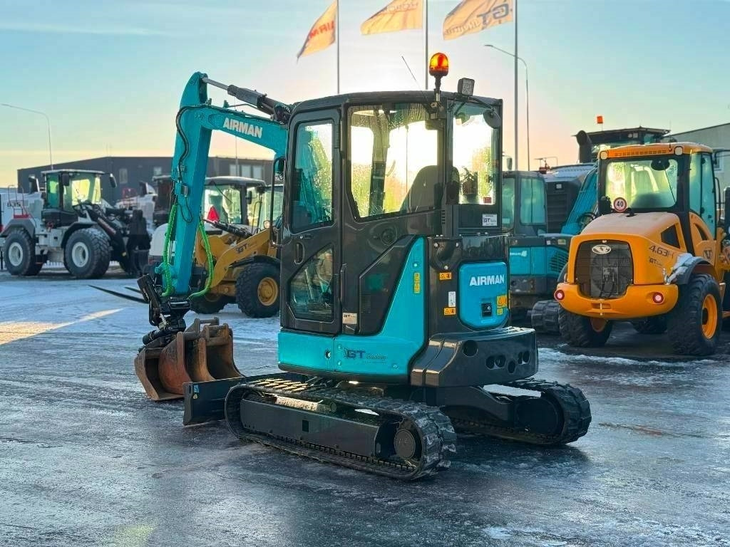 Airman AX 38 U-6 A - מיני מחפר: תמונה 4 Airman AX 38 U-6 A - מיני מחפר: תמונה 4