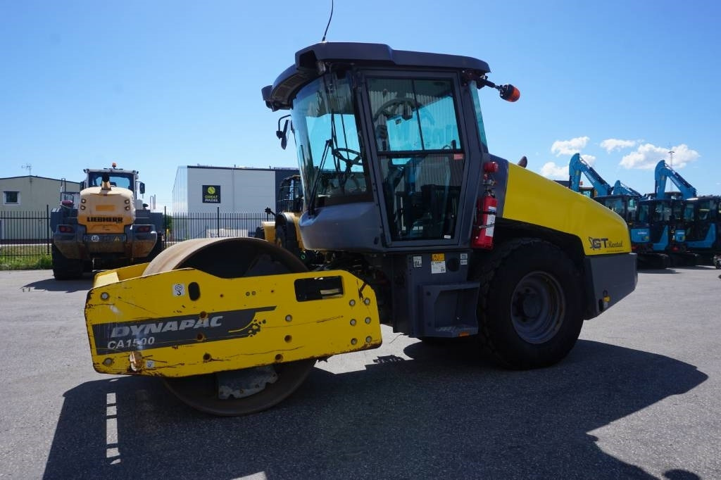 Atlas Copco Dynapac CA 1500 - מדחס: תמונה 1 Atlas Copco Dynapac CA 1500 - מדחס: תמונה 1