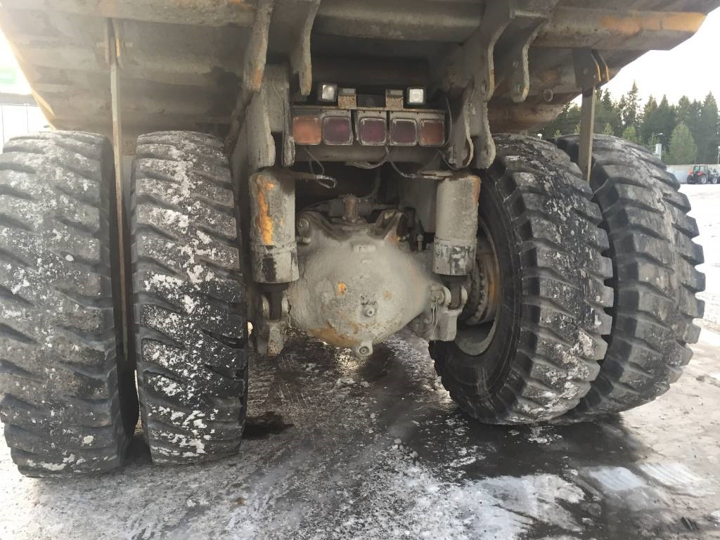 Komatsu HD 405-6 - משאית סלעים/ מסיר פסולת קשיח: תמונה 5 Komatsu HD 405-6 - משאית סלעים/ מסיר פסולת קשיח: תמונה 5