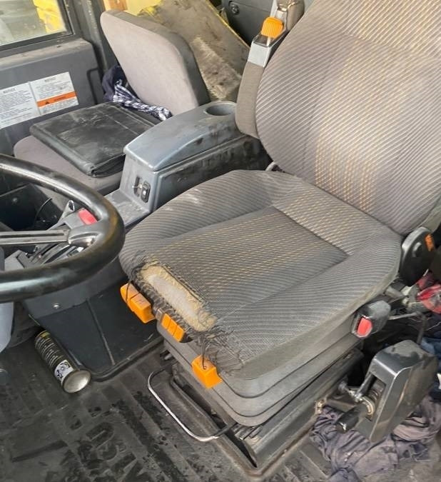 Komatsu HD 405-7 - משאית סלעים/ מסיר פסולת קשיח: תמונה 2 Komatsu HD 405-7 - משאית סלעים/ מסיר פסולת קשיח: תמונה 2