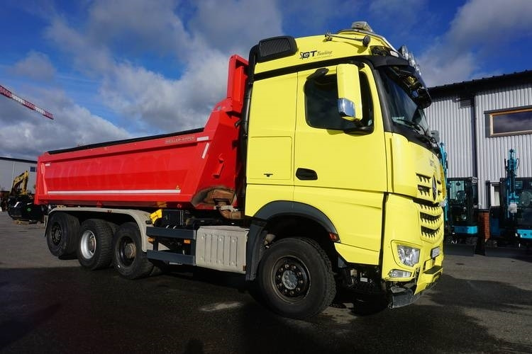 Mercedes-Benz Arocs 3263 , 8x4 Tridem - מזהיר: תמונה 2 Mercedes-Benz Arocs 3263 , 8x4 Tridem - מזהיר: תמונה 2