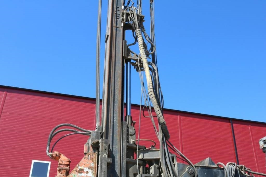 Sennebogen ABI 10-12 - אסדת קידוח: תמונה 2 Sennebogen ABI 10-12 - אסדת קידוח: תמונה 2
