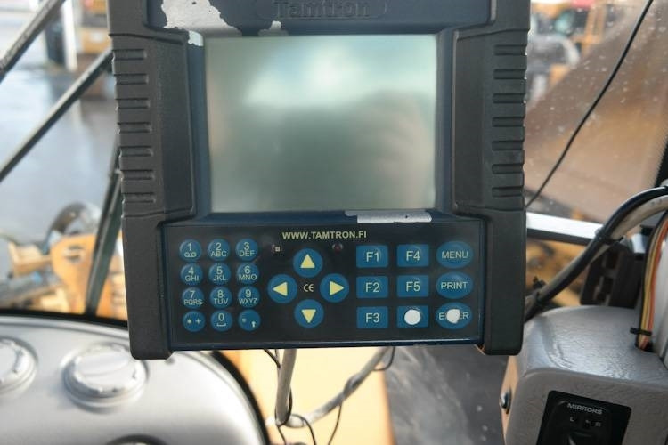 Volvo L220 G - מעמיס גלגלים: תמונה 3 Volvo L220 G - מעמיס גלגלים: תמונה 3