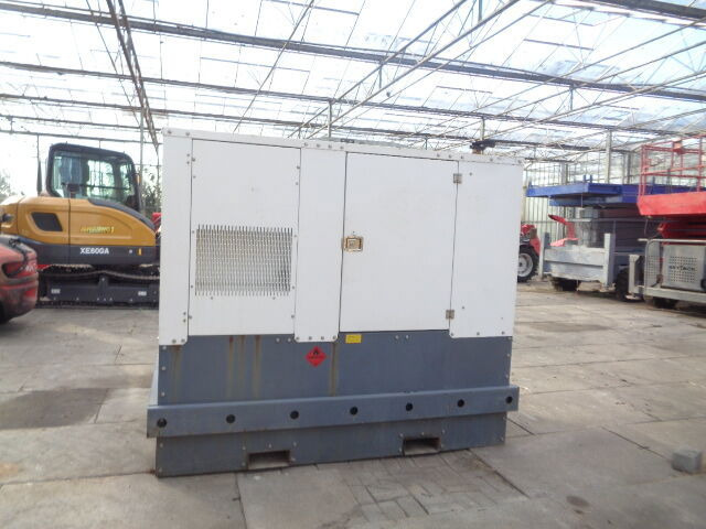 Diversen 60 KVA Aggreko 60 KVA - ערכת גנרטורים: תמונה 3 Diversen 60 KVA Aggreko 60 KVA - ערכת גנרטורים: תמונה 3
