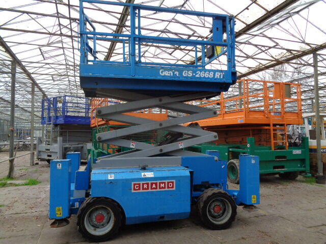 Genie GS2668 - מעלית מספריים: תמונה 1 Genie GS2668 - מעלית מספריים: תמונה 1