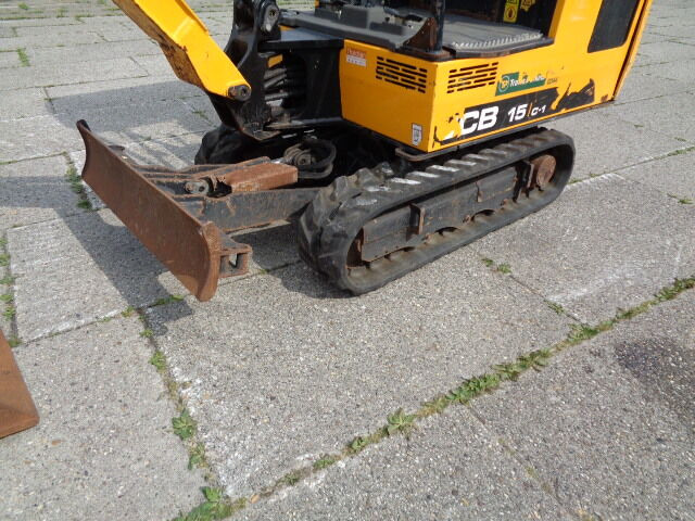 JCB 15C-1 - מיני מחפר: תמונה 3 JCB 15C-1 - מיני מחפר: תמונה 3