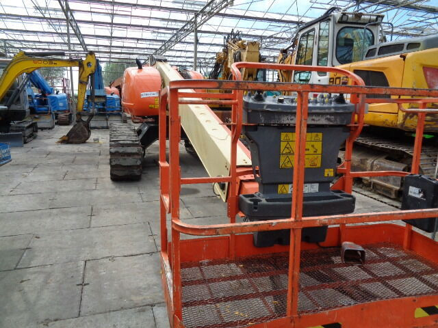 מוט טלסקופי JLG 600 SC: תמונה 29